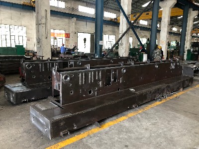 大型機(jī)架機(jī)身 大型機(jī)架機(jī)身